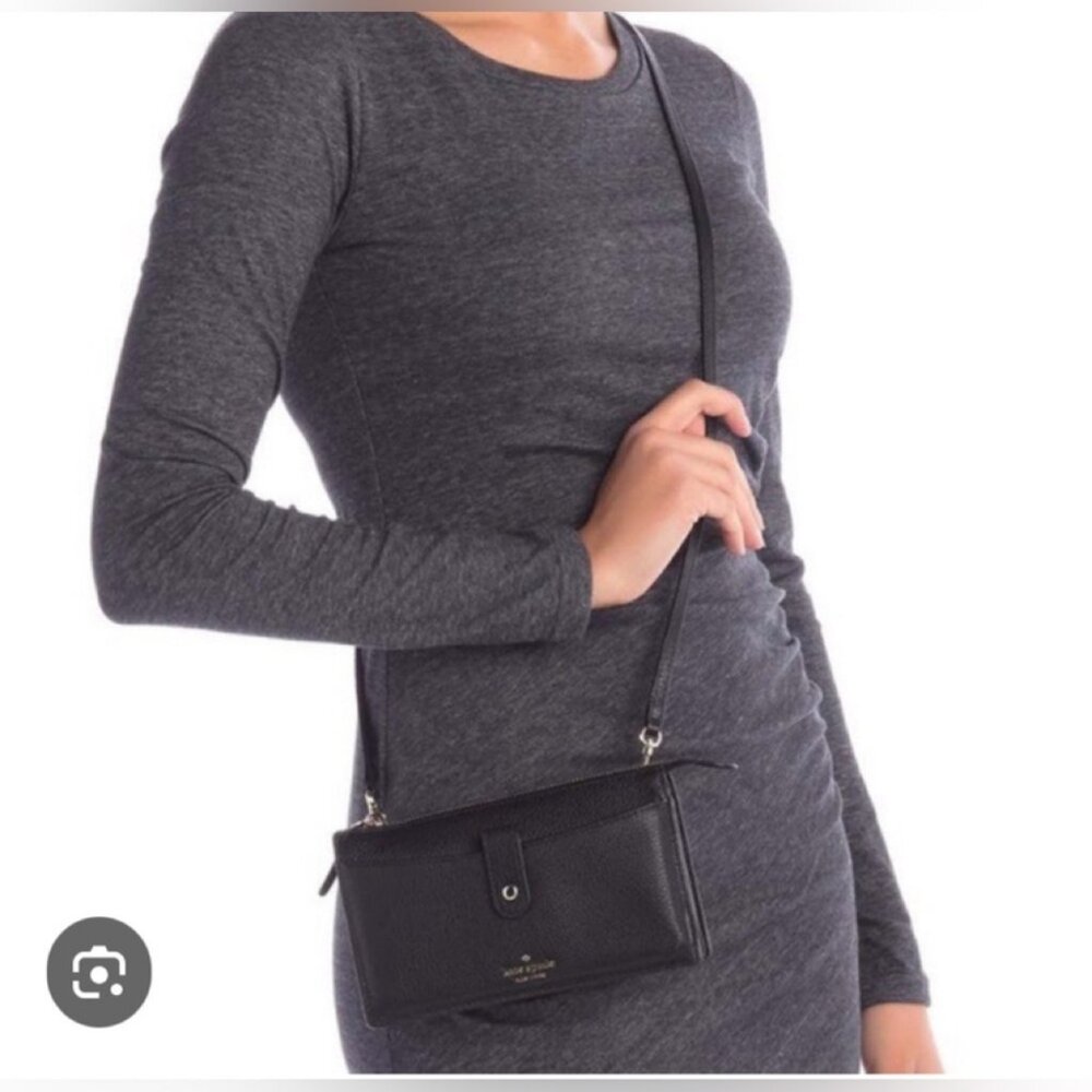 Kate Spade NY wallet crossbody